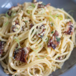 Spaghetti Carbonara im Pasta-Teller